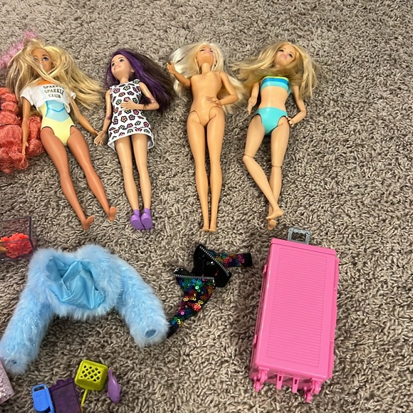 EUC Barbie dolls lol doll rainbow high doll and accessories - Picture 4 of 4